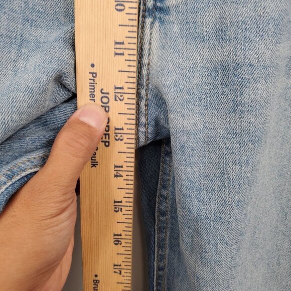 Old Navy Curvy Extra Hi Rise Sky-Hi Straight Button-Fly Jeans Womens Size 16 NWT - Picture 10 of 16